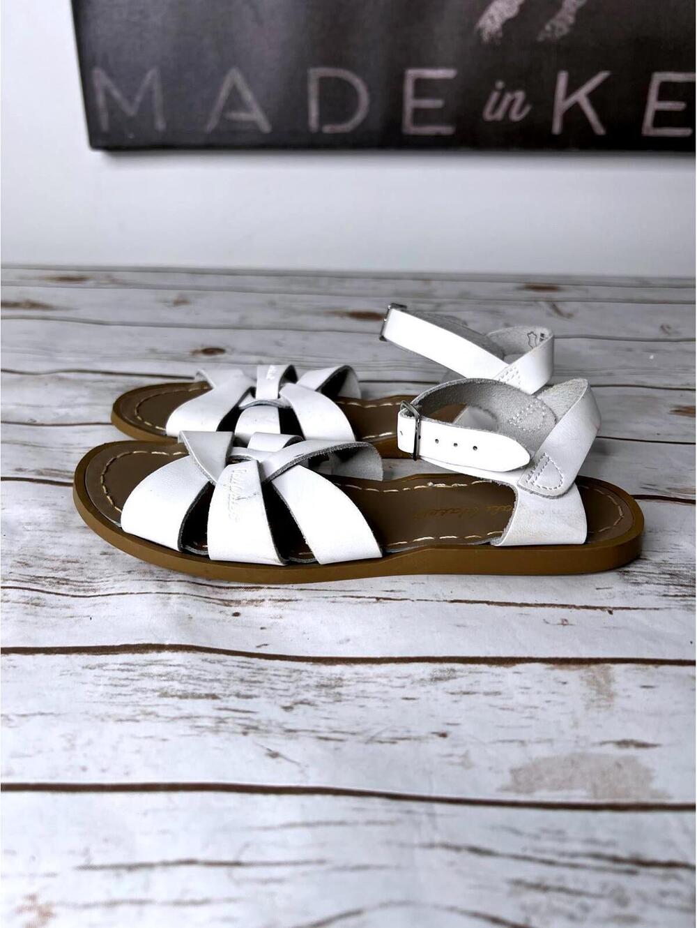 Saltwater White Leather Ankle Strap Sandals - SZ 5